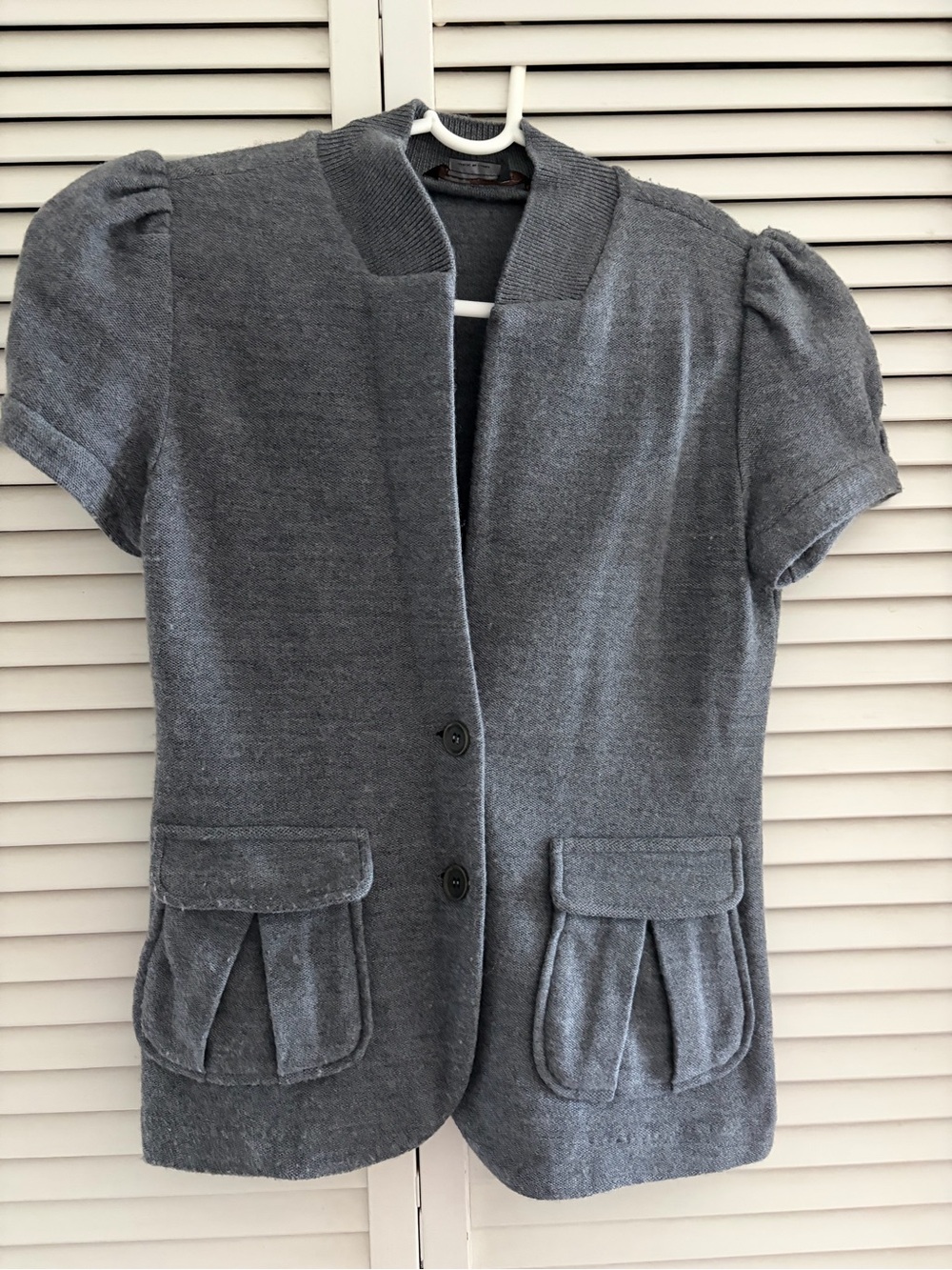 BCBG MaxAzria Gray Short-Sleeve Knit Blazer, 100% wool